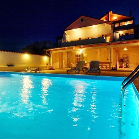 Apartments And Rooms With A Swimming Pool Kali, Ugljan - 14083 外观 照片