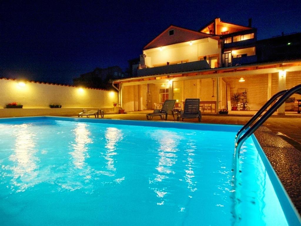 Apartments And Rooms With A Swimming Pool Kali, Ugljan - 14083 外观 照片