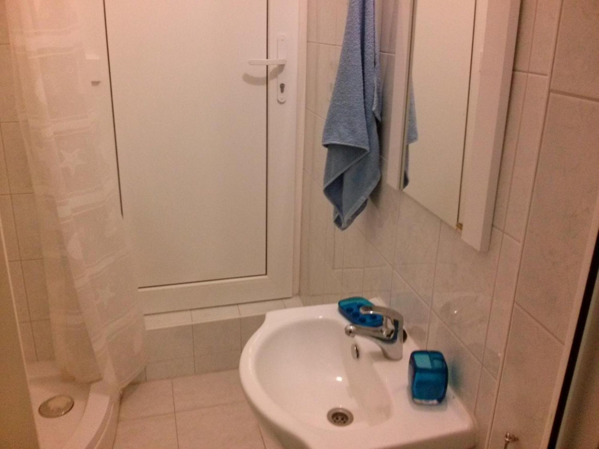 Apartments And Rooms With A Swimming Pool Kali, Ugljan - 14083 客房 照片